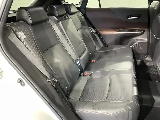 トヨタ ハリアー Z レザーパッケージ 愛知県 2021(令3)年 7.2万km ホワイトパールクリスタルシャイン モデリスタエアロ　F/S/R/パノラマ調光ムーンルーフ/純正ナビ/JBLサウンドシステム/ヘッドアップディスプレイ/シートベンチレーション/ステリングヒーター/デジタルインナーミラー/バックカメラ/トヨタセーフティーセンス/衝突軽減ブレーキ/レーンキープアシスト/アダクティブクルーズコントロール/ブラインドスポットモニター/標識検知/踏み間違い防止/先行車発進お知らせ機能/クリアランスソナー/ETC2.0/パワーシート/シートメモリー/スマートキー/プッシュスタート