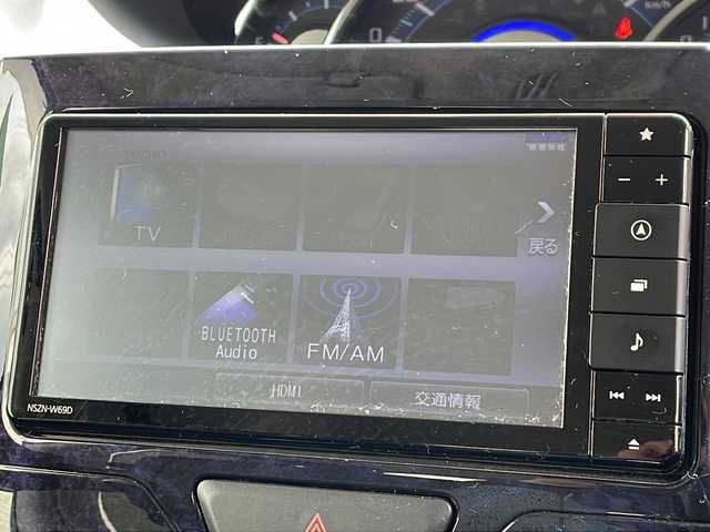 ダイハツ タント カスタムX トップED VS SAⅢ 山形県 2019(令1)年 4.6万km パールホワイトⅢ 禁煙車/純正SDナビ(CD/DVD/BT)/横滑り防止/プッシュスタート/フォグランプ/LED/スマートキー/サンシェード/バックカメラ/パノラマモニター/D assist切替ステアリングスイッチ/ETC/ドアバイザー
