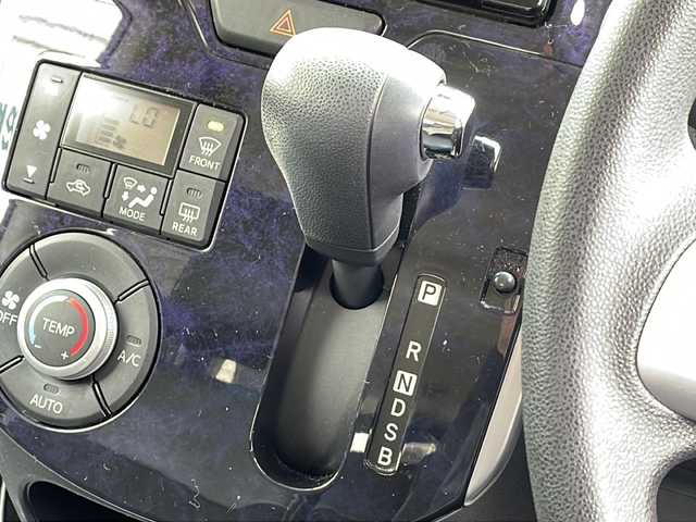 ダイハツ タント カスタムX トップED VS SAⅢ 山形県 2019(令1)年 4.6万km パールホワイトⅢ 禁煙車/純正SDナビ(CD/DVD/BT)/横滑り防止/プッシュスタート/フォグランプ/LED/スマートキー/サンシェード/バックカメラ/パノラマモニター/D assist切替ステアリングスイッチ/ETC/ドアバイザー