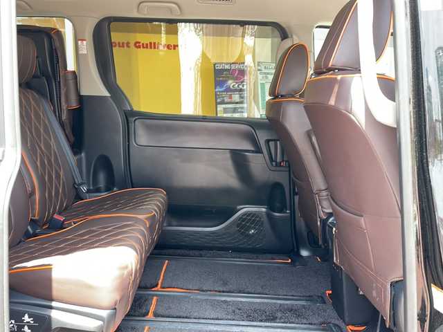 トヨタ ヴォクシー ZS 煌 香川県 2015(平27)年 6.9万km ブラック ディスプレイオーディオ/Bluetooth接続/バックカメラ/両側パワースライドドア/デジタルミラー/社外17インチアルミ/LEDヘッドライト/前後ドライブレコーダー/革調シートカバー/置くだけ充電/アイドリングストップ/スマートキー/プッシュスタート/ビルトインETC