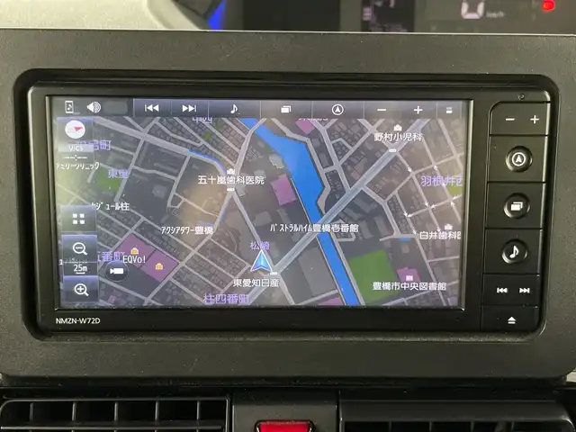 ダイハツ タント カスタム X 愛知県 2021(令3)年 4.7万km ターコイズブルーマイカメタリック 禁煙車/ワンオーナー/純正7インチナビ/（CD/DVD/Bluetooth/フルセグTV)/全方位カメラ/スマートアシストIII/・衝突軽減ブレーキ/・レーンキープアシスト/・オートマチックハイビーム/・クリアランスソナー/ドライブレコーダー/ハーフレザーシート/シートヒーター/両側パワースライドドア/アイドリングストップ/純正14インチアルミホイール/スマートキー/スペアキー1本/プッシュスタート/LEDヘッドライト/フロントフォグランプ/オートライト/純正フロアマット/横滑り防止装置/ベンチシート/ロングスライドスイッチ/電動格納ミラー