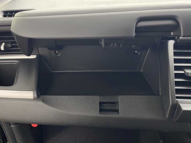 ホンダ フィット ベーシック 秋田県 2025(令7)年 0.1万km クリスタルブラックパール ４WD/ホンダセンシング /スマートキー /寒冷地仕様　/衝突被害軽減システム　/レーンキープアシスト　/ブレーキホールド　/自動パーキングブレーキ　/ホンダECON /横滑り防止装置　/フロントワイパーデアイサー /電格ミラー/プッシュスタート /クルーズコントロール/ウィンカーミラー /コーナーセンサー /保証書/取扱説明書