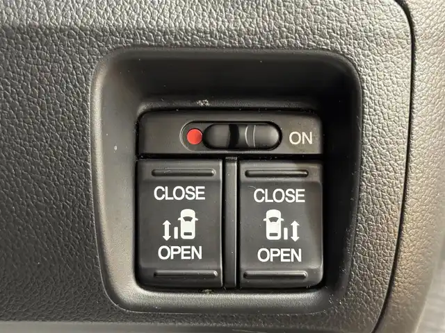 ホンダ Ｎ ＢＯＸ カスタム G Lパッケージ 群馬県 2015(平27)年 7.5万km プレミアムホワイトパールⅡ 純正7インチナビ/・AM/FM/フルセグTV/・Bluetooth/MSV/・CD/DVD/SD/バックカメラ/両側電動スライドドア/前後ドライブレコーダー/ETC/HIDヘッドライト/フォグランプ/純正フロアマット/純正ドアバイザー/純正14インチアルミホイール/プッシュスタート/スマートキー