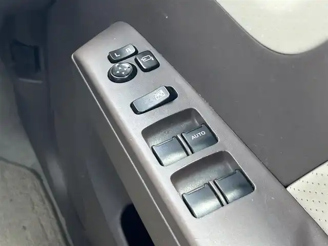 日産 モコ ドルチェX 静岡県 2014(平26)年 6.6万km アーバンブラウン ガソリン/FF/インパネCVT/純正 7インチナビ MM114D-A/（SD/AM/FM/TV/CD）/ドライブレコーダー 前方/ETC/安全/・ABS/・運転席/助手席エアバッグ/・ブレーキアシスト/装備/・合皮シート（アイボリー&ボルドー）/・オートエアコン/・オートライト/・HIDヘッドランプ/・プッシュスタート/・フロントフォグランプ/・フロアマット（純正品）/・ドアバイザー（純正品）/・純正 14inAW/・アイドリングストップ/・保/取/ナビ取/・予備スマートキーx1