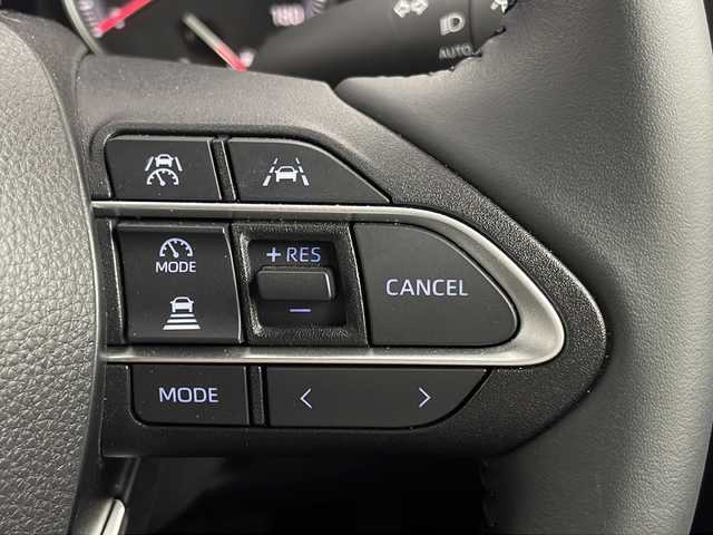 トヨタ ヴォクシー S－G 群馬県 2024(令6)年 0.7万km ホワイトパールクリスタルシャイン 純正８型ディスプレイオーディオ　バックアカメラ　両側電動スライドドア　衝突被害軽減ブレーキ　ドライブレコーダー　ビルトインＥＴＣ２．０　アダプティブクルーズコントロール　オートハイビーム　禁煙車