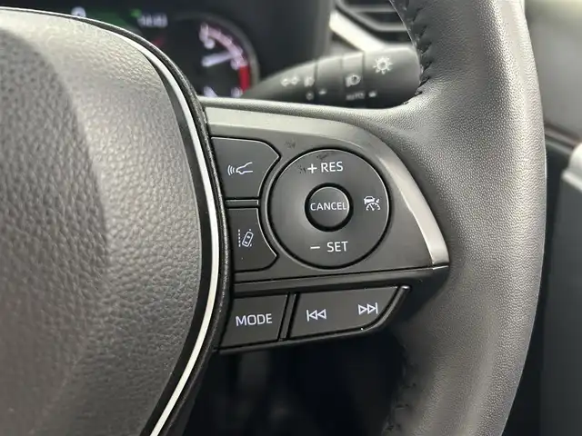 トヨタ ＲＡＶ４ アドベンチャー オフロードPKG 茨城県 2021(令3)年 3.8万km アティチュードブラックマイカ 純正ディスプレイオーディオ/・ナビキット(機能)あり/Toyota　Safety　Sense/・プリクラッシュセーフティ/・レーダークルーズコントロール/・レーントレーシングアシスト/・オートマチックハイビーム/・ブラインドスポットモニター/・ロードサインアシスト/ステアリングヒーター/合皮シート/エアシート（前席）/純正アルミホイール/純正フロアマット/ビルトインETC/バックカメラ/シフトマチック/4WD/LEDヘッドライト