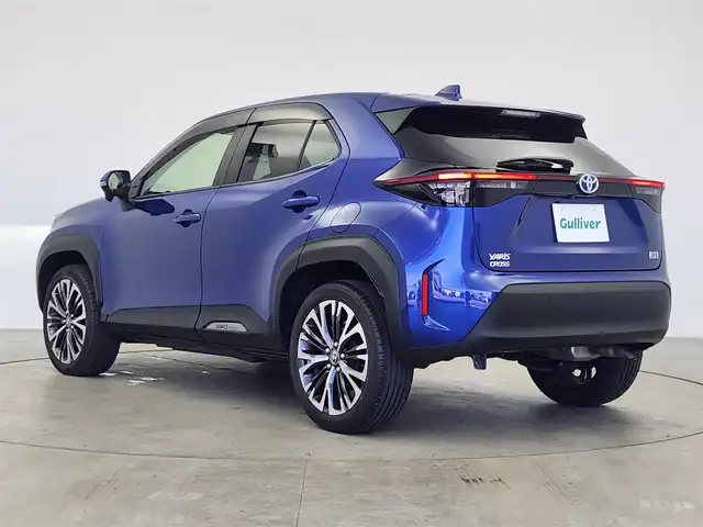 トヨタ ヤリスクロス ハイブリッド Z 愛知県 2020(令2)年 5万km ダークブルーマイカM トヨタセーフティーセンス/寒冷地仕様/純正ディスプレイナビ/・Bluetooth/純正エンジンスターター/パワーバックドア/ワイパーデアイサー/ステアリングヒーター/ETC2.0 /革巻きステアリング/ステアリングリモコン/前席シートヒーター　/電動パーキングシステム/AUTOホールド/前後ドライブレコーダー/バックカメラ/純正AW