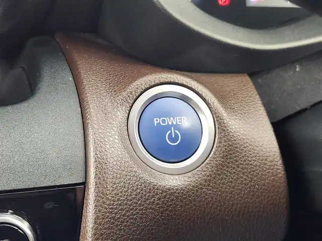 トヨタ ヤリスクロス ハイブリッド Z 愛知県 2020(令2)年 5万km ダークブルーマイカM トヨタセーフティーセンス/寒冷地仕様/純正ディスプレイナビ/・Bluetooth/純正エンジンスターター/パワーバックドア/ワイパーデアイサー/ステアリングヒーター/ETC2.0 /革巻きステアリング/ステアリングリモコン/前席シートヒーター　/電動パーキングシステム/AUTOホールド/前後ドライブレコーダー/バックカメラ/純正AW