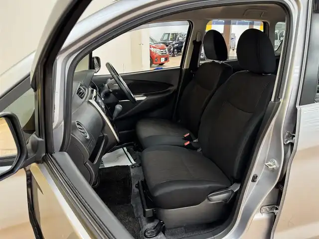 日産 デイズ ハイウェイスターX 群馬県 2014(平26)年 6.9万km クールシルバー 純正7インチワイドナビ/・AM/FM/フルセグTV/SD/・Bluetooth/CD/DVD/アラウンドビューモニター/HIDヘッドライト/フォグランプ/純正フロアマット/純正ドアバイザー/プッシュスタート/スマートキー