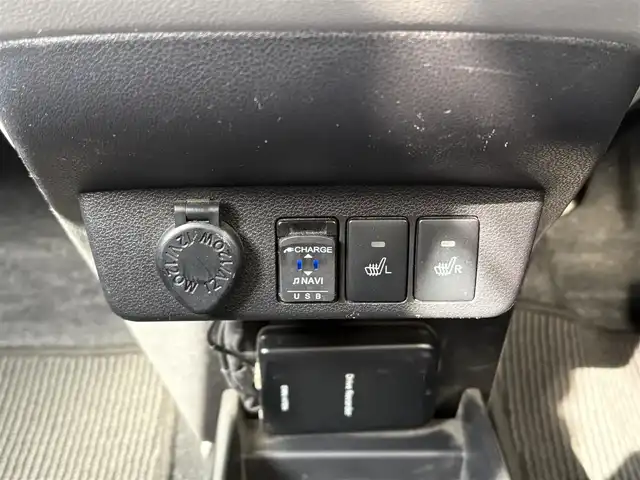 ダイハツ ミラ イース G リミテッド SAⅢ 愛知県 2021(令3)年 2.9万km スカイブルーメタリック 純正メモリナビ/(フルセグ/BT/SD/DVD/CD/USB/AM/FM)/バックカメラ/ドライブレコーダー/シートヒーター/純正フロアマット/ABS/横滑り防止装置/レーンキープアシスト/盗難防止装置/前後コーナーセンサー/オートライト/オートマチックハイビーム/電動格納式ミラー/ドアバイザー/純正アルミホイール/保証書/取扱説明書/スマートキー/スペアキー