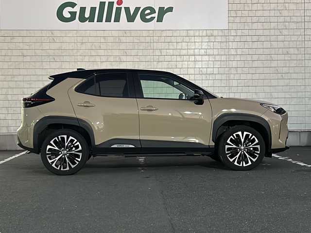 トヨタ ヤリスクロス ハイブリッド Z 愛知県 2024(令6)年 0.7万km ブラックマイカ/ベージュ 2トーン ワンオーナー/純正7型ディスプレイオーディオ/・フルセグTV/・Bluetooth/・AppleCarPlay/AndroidAuto/ETC2.0/前後ドラレコ/PDA(プロアクティブドライビングアシスト)/BSM/ハーフレザーシート/運転席シートヒーター/ステアリングヒーター/衝突軽減ブレーキ/レーンキープアシスト/オートマチックハイビーム/レーダークルーズコントロール/ブレーキホールド/USB、HDMI入力/純正フロアマット/純正18インチアルミホイール/保証書/取扱説明書/スペアキー×1