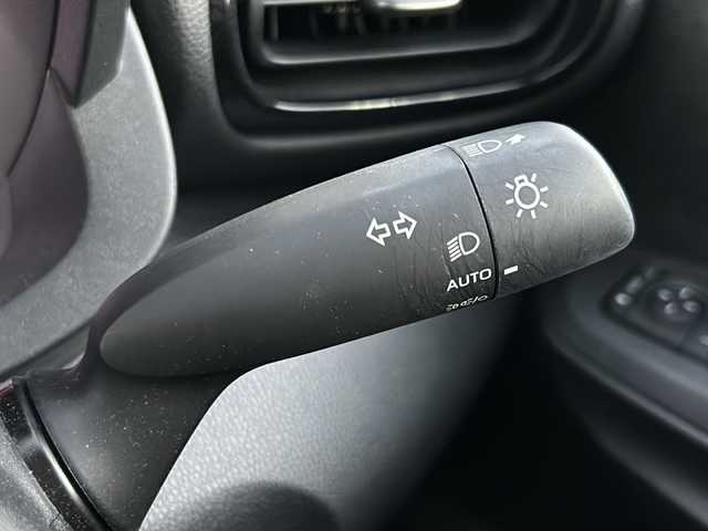 トヨタ ヤリスクロス ハイブリッド Z 愛知県 2024(令6)年 0.7万km ブラックマイカ/ベージュ 2トーン ワンオーナー/純正7型ディスプレイオーディオ/・フルセグTV/・Bluetooth/・AppleCarPlay/AndroidAuto/ETC2.0/前後ドラレコ/PDA(プロアクティブドライビングアシスト)/BSM/ハーフレザーシート/運転席シートヒーター/ステアリングヒーター/衝突軽減ブレーキ/レーンキープアシスト/オートマチックハイビーム/レーダークルーズコントロール/ブレーキホールド/USB、HDMI入力/純正フロアマット/純正18インチアルミホイール/保証書/取扱説明書/スペアキー×1