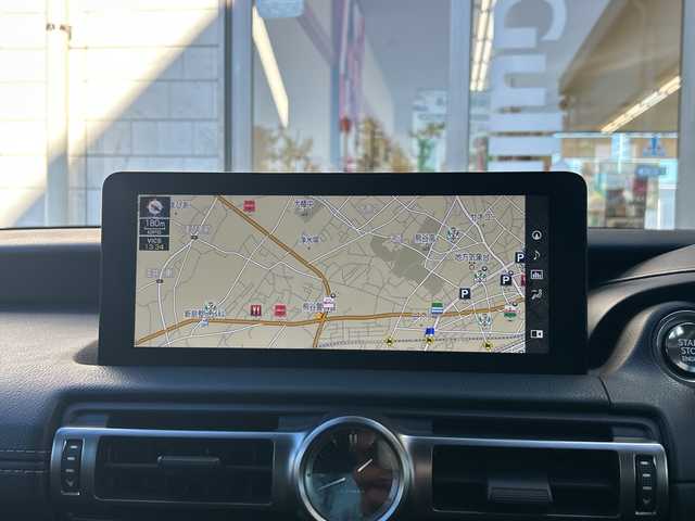 レクサス ＩＳ 300 Fスポーツ モードブラック 埼玉県 2021(令3)年 5.6万km ソニッククロム 純正ナビ　/フルセグ/DVD/CD/BT/USB/AUX/Miracast/サンルーフ　/全周囲カメラ　/前後ドライブレコーダー　/ビルトインＥＴＣ2.0/ハンドルヒーター　/前席シートヒーター　/前席エアーシート　/運転席メモリーシート　/ＡＣＣ　/オートライト/オートハイビーム/アイドリングストップ/オートホールド/電動パーキング/パドルシフト/レーンキープアシスト/横滑り防止/BSM/PCS/PKSA/PKSB/RSA/ルーフスポイラー/スマートキー２本　/保証書　/取扱説明書