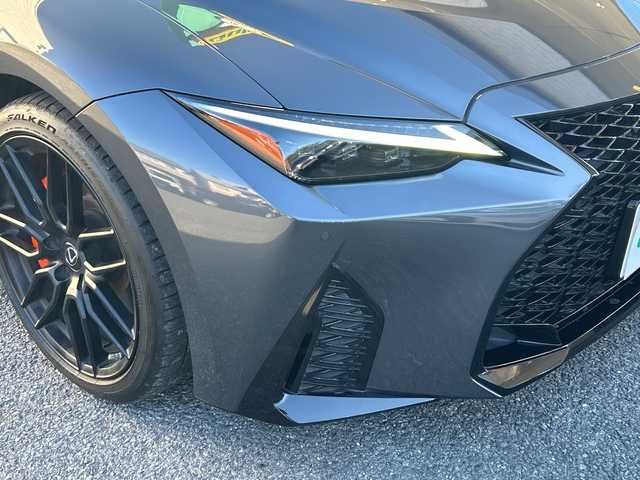 レクサス ＩＳ 300 Fスポーツ モードブラック 埼玉県 2021(令3)年 5.6万km ソニッククロム 純正ナビ　/フルセグ/DVD/CD/BT/USB/AUX/Miracast/サンルーフ　/全周囲カメラ　/前後ドライブレコーダー　/ビルトインＥＴＣ2.0/ハンドルヒーター　/前席シートヒーター　/前席エアーシート　/運転席メモリーシート　/ＡＣＣ　/オートライト/オートハイビーム/アイドリングストップ/オートホールド/電動パーキング/パドルシフト/レーンキープアシスト/横滑り防止/BSM/PCS/PKSA/PKSB/RSA/ルーフスポイラー/スマートキー２本　/保証書　/取扱説明書