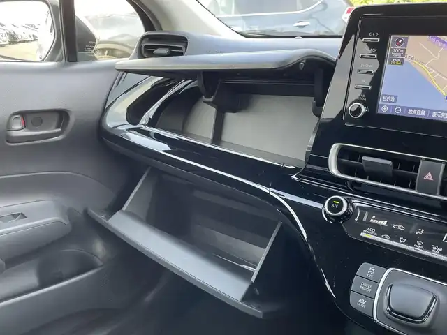 トヨタ アクア X 島根県 2022(令4)年 5.9万km プラチナホワイトパールマイカ トヨタセーフティセンス/純正ディスプレイナビ/Bluetooth/バックカメラ/レーダークルーズコントロール/レーンキープ/LEDオートライト/オートマチックハイビーム /ステアリングスイッチ/スマートキー/プッシュスタート /フロアマット/ビルトインETC