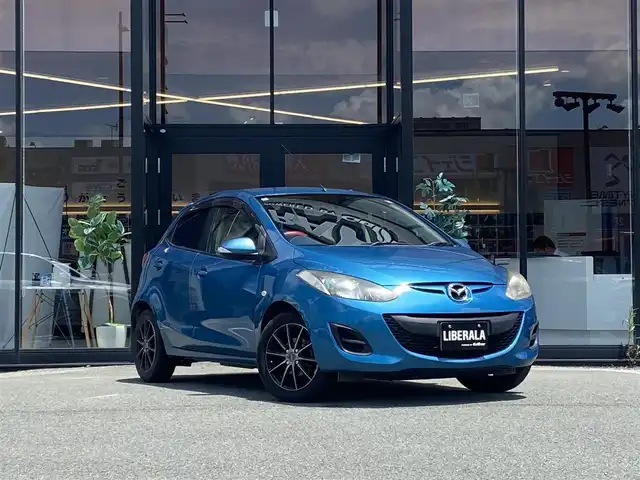マツダ デミオ 13－スカイアクティブ 福岡県 2014(平26)年 9.4万km アクアティックブルーマイカ ・純正ナビ/USB/CD/・リモコンキー/・アイドリングストップ/・ワンセグ/・取扱説明書