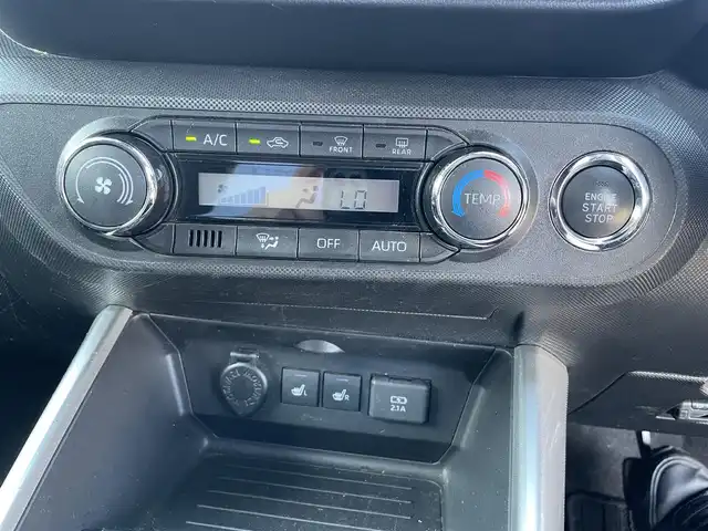 トヨタ ライズ G 富山県 2020(令2)年 7.7万km ブラックマイカメタリック ワンオーナー/４WD/9インチナビ/フルセグＴＶ/DVD再生/Bluetooth/ETC/バックカメラ/コーナーセンサー/衝突軽減ブレーキ/オートマチックハイビーム/前席シートヒーター/寒冷地仕様/LEDオートライト/プッシュスタートエンジン/スマートキー/純正AW付夏タイヤ4本有