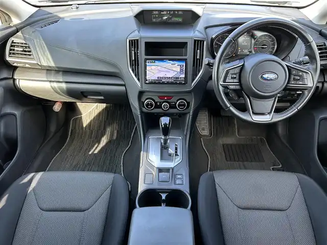 スバル インプレッサ スポーツ 1．6i－Lアイサイト 愛媛県 2017(平29)年 2.3万km ダークグレーメタリック 純正ナビ/フルセグTV/バックカメラ/アイサイト/レーダークルーズコントロール/ETC/パドルシフト/LEDヘッドライト/オートライト/純正AW/純正フロアマット/スマートキー/スペアキー/プッシュスタート