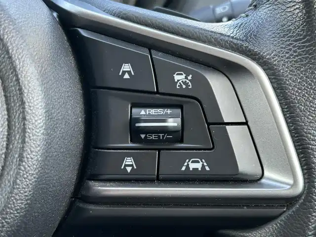 スバル インプレッサ スポーツ 1．6i－Lアイサイト 愛媛県 2017(平29)年 2.3万km ダークグレーメタリック 純正ナビ/フルセグTV/バックカメラ/アイサイト/レーダークルーズコントロール/ETC/パドルシフト/LEDヘッドライト/オートライト/純正AW/純正フロアマット/スマートキー/スペアキー/プッシュスタート