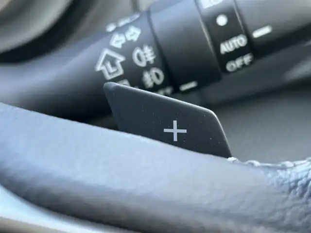 スバル インプレッサ スポーツ 1．6i－Lアイサイト 愛媛県 2017(平29)年 2.3万km ダークグレーメタリック 純正ナビ/フルセグTV/バックカメラ/アイサイト/レーダークルーズコントロール/ETC/パドルシフト/LEDヘッドライト/オートライト/純正AW/純正フロアマット/スマートキー/スペアキー/プッシュスタート