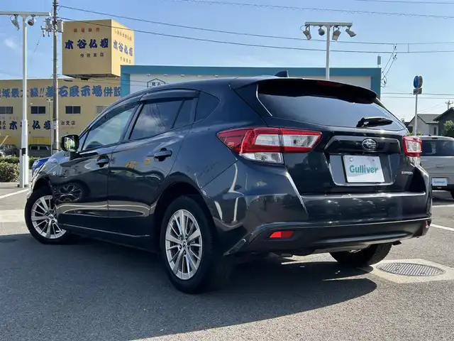 スバル インプレッサ スポーツ 1．6i－Lアイサイト 愛媛県 2017(平29)年 2.3万km ダークグレーメタリック 純正ナビ/フルセグTV/バックカメラ/アイサイト/レーダークルーズコントロール/ETC/パドルシフト/LEDヘッドライト/オートライト/純正AW/純正フロアマット/スマートキー/スペアキー/プッシュスタート