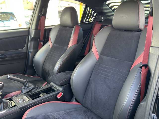 スバル ＷＲＸ ＳＴＩ STI タイプS 神奈川県 2018(平30)年 14.4万km クリスタルブラックシリカ 社外SDナビ/　Bluetooth/CD/DVD/USB/フルセグTV/バックカメラ/社外マフラー（純正品積込）/リアスポイラー/社外テールランプ（純正品積込）/ETC/純正19インチAW/純正フロアマット/LEDヘッドライト/オートライト/ハーフレザーシート/運転席パワーシート/運転席・助手席シートヒーター/保証書/取扱説明書/スペアキー