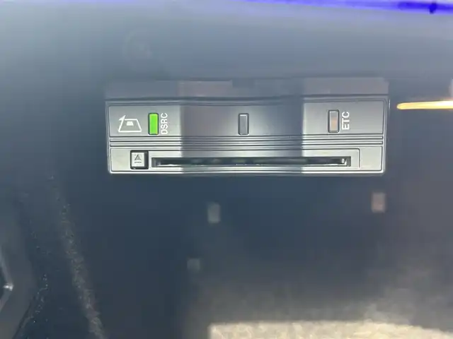 メルセデス・ベンツ Ｅ４００ 4マチック クーペ スポーツ 愛知県 2018(平30)年 5.9万km ダイヤモンドホワイト 4DW/エクスクルーシブパッケージ/　・パノラミックスライディングパノラミックルーフ/　・Burmesterサラウンドサウンド/　・エアバランスパッケージ/AIR　BODY　CONTROLサスペンション/レーダーセーフティーパッケージ/　・アクティブディスタンスアシストディストロニック/　・アクティブステアリングアシスト/　・アクティブブレーキアシスト/　・アクティブブラインドスポットアシスト/　・アクティブブレーンキーピングアシスト/　・トラフィックサインアシスト/360°カメラシステム/純正HDDナビ/　・フルセグTV/　・Bluetooth/　・AM/FM/　・USB/　・AppleCarPiay/　・AndroidAuto/本革シート/シートヒーター（前席）/シートクーラー（前席）/シートベンチレーター（前席）/メモリー付きパワーシート（前席）/パワーバックドア/ドライブレコーダー（前後）/純正フロアマット/純正19インチAW/コーナーセンサー（前後）/LEDヘッドライト/オートライト/カーテンエアバック/ビルトインETC/取説、保証書/スマートキー/スペアキー×１