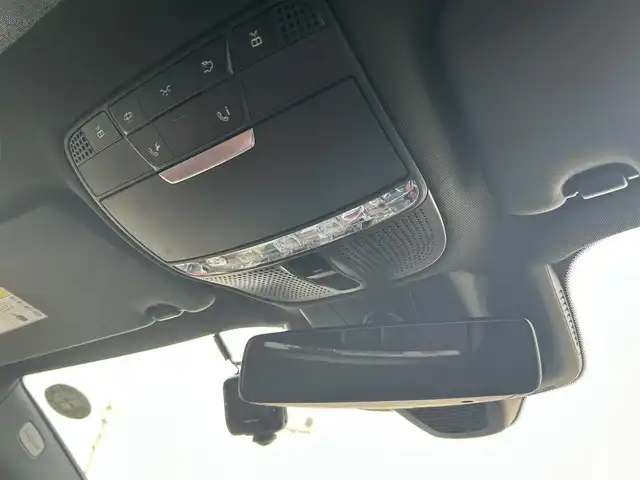 メルセデス・ベンツ Ｅ４００ 4マチック クーペ スポーツ 愛知県 2018(平30)年 5.9万km ダイヤモンドホワイト 4DW/エクスクルーシブパッケージ/　・パノラミックスライディングパノラミックルーフ/　・Burmesterサラウンドサウンド/　・エアバランスパッケージ/AIR　BODY　CONTROLサスペンション/レーダーセーフティーパッケージ/　・アクティブディスタンスアシストディストロニック/　・アクティブステアリングアシスト/　・アクティブブレーキアシスト/　・アクティブブラインドスポットアシスト/　・アクティブブレーンキーピングアシスト/　・トラフィックサインアシスト/360°カメラシステム/純正HDDナビ/　・フルセグTV/　・Bluetooth/　・AM/FM/　・USB/　・AppleCarPiay/　・AndroidAuto/本革シート/シートヒーター（前席）/シートクーラー（前席）/シートベンチレーター（前席）/メモリー付きパワーシート（前席）/パワーバックドア/ドライブレコーダー（前後）/純正フロアマット/純正19インチAW/コーナーセンサー（前後）/LEDヘッドライト/オートライト/カーテンエアバック/ビルトインETC/取説、保証書/スマートキー/スペアキー×１