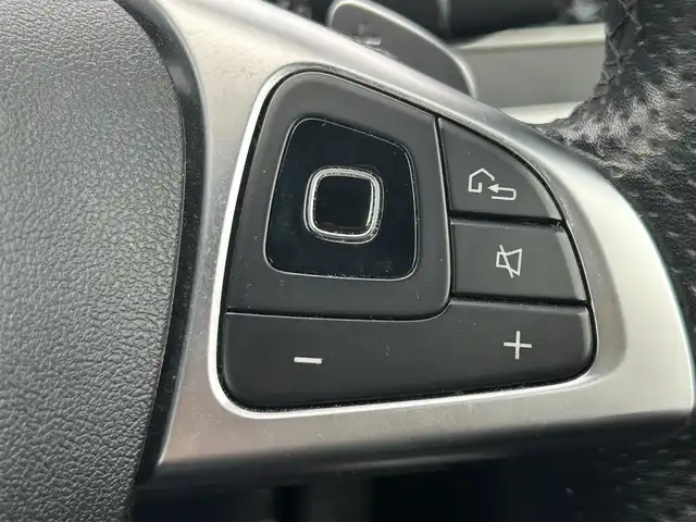 メルセデス・ベンツ Ｅ４００ 4マチック クーペ スポーツ 愛知県 2018(平30)年 5.9万km ダイヤモンドホワイト 4DW/エクスクルーシブパッケージ/　・パノラミックスライディングパノラミックルーフ/　・Burmesterサラウンドサウンド/　・エアバランスパッケージ/AIR　BODY　CONTROLサスペンション/レーダーセーフティーパッケージ/　・アクティブディスタンスアシストディストロニック/　・アクティブステアリングアシスト/　・アクティブブレーキアシスト/　・アクティブブラインドスポットアシスト/　・アクティブブレーンキーピングアシスト/　・トラフィックサインアシスト/360°カメラシステム/純正HDDナビ/　・フルセグTV/　・Bluetooth/　・AM/FM/　・USB/　・AppleCarPiay/　・AndroidAuto/本革シート/シートヒーター（前席）/シートクーラー（前席）/シートベンチレーター（前席）/メモリー付きパワーシート（前席）/パワーバックドア/ドライブレコーダー（前後）/純正フロアマット/純正19インチAW/コーナーセンサー（前後）/LEDヘッドライト/オートライト/カーテンエアバック/ビルトインETC/取説、保証書/スマートキー/スペアキー×１