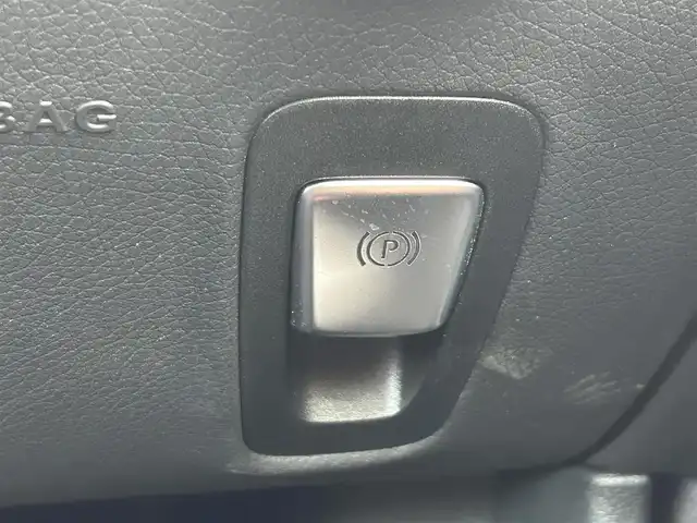 メルセデス・ベンツ Ｅ４００ 4マチック クーペ スポーツ 愛知県 2018(平30)年 5.9万km ダイヤモンドホワイト 4DW/エクスクルーシブパッケージ/　・パノラミックスライディングパノラミックルーフ/　・Burmesterサラウンドサウンド/　・エアバランスパッケージ/AIR　BODY　CONTROLサスペンション/レーダーセーフティーパッケージ/　・アクティブディスタンスアシストディストロニック/　・アクティブステアリングアシスト/　・アクティブブレーキアシスト/　・アクティブブラインドスポットアシスト/　・アクティブブレーンキーピングアシスト/　・トラフィックサインアシスト/360°カメラシステム/純正HDDナビ/　・フルセグTV/　・Bluetooth/　・AM/FM/　・USB/　・AppleCarPiay/　・AndroidAuto/本革シート/シートヒーター（前席）/シートクーラー（前席）/シートベンチレーター（前席）/メモリー付きパワーシート（前席）/パワーバックドア/ドライブレコーダー（前後）/純正フロアマット/純正19インチAW/コーナーセンサー（前後）/LEDヘッドライト/オートライト/カーテンエアバック/ビルトインETC/取説、保証書/スマートキー/スペアキー×１