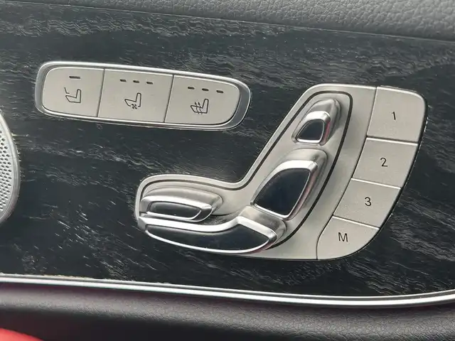 メルセデス・ベンツ Ｅ４００ 4マチック クーペ スポーツ 愛知県 2018(平30)年 5.9万km ダイヤモンドホワイト 4DW/エクスクルーシブパッケージ/　・パノラミックスライディングパノラミックルーフ/　・Burmesterサラウンドサウンド/　・エアバランスパッケージ/AIR　BODY　CONTROLサスペンション/レーダーセーフティーパッケージ/　・アクティブディスタンスアシストディストロニック/　・アクティブステアリングアシスト/　・アクティブブレーキアシスト/　・アクティブブラインドスポットアシスト/　・アクティブブレーンキーピングアシスト/　・トラフィックサインアシスト/360°カメラシステム/純正HDDナビ/　・フルセグTV/　・Bluetooth/　・AM/FM/　・USB/　・AppleCarPiay/　・AndroidAuto/本革シート/シートヒーター（前席）/シートクーラー（前席）/シートベンチレーター（前席）/メモリー付きパワーシート（前席）/パワーバックドア/ドライブレコーダー（前後）/純正フロアマット/純正19インチAW/コーナーセンサー（前後）/LEDヘッドライト/オートライト/カーテンエアバック/ビルトインETC/取説、保証書/スマートキー/スペアキー×１