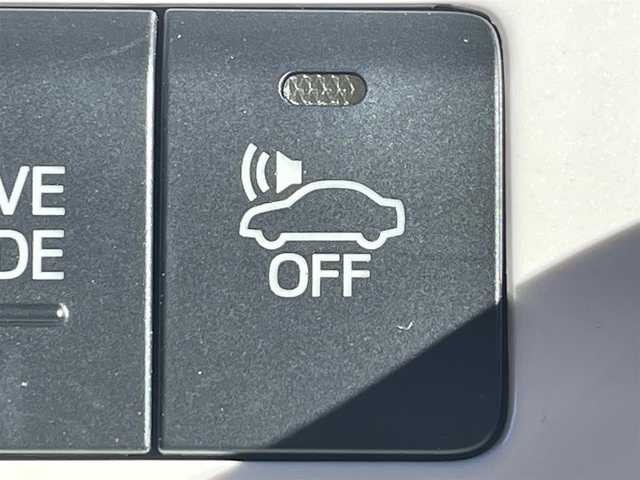 トヨタ プリウス A ツーリングセレクション 兵庫県 2016(平28)年 7.2万km エモーショナルレッド 純正9インチナビ/バックカメラ/Bluetoothオーディオ/フルセグTV/クルーズコントロール（追従）/レザーシート/シートヒーター/LEDヘッドライト/オートライト/コーナーセンサー/社外エアロ/革巻きステアリング