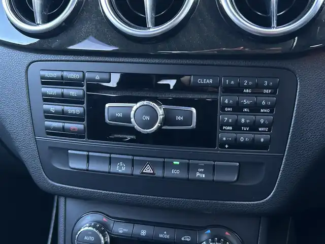 メルセデス・ベンツ Ｂ１８０ スポーツ ナイトパッケージ 茨城県 2014(平26)年 6万km ワインⅡ ナビ/12セグ/BT/USB/ハーフレザー/LED/バックカメラ/パークアシスト/純正フロアマット/純正18インチAW