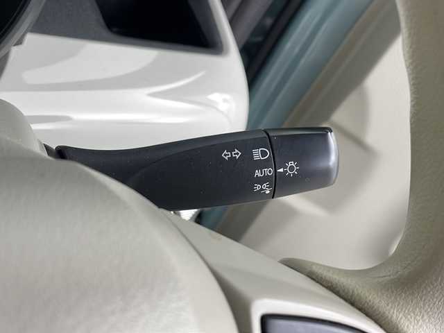 スズキ スペーシア HYBRID X 鹿児島県 2021(令3)年 6.4万km オフブルーメタリック/ホワイト2トーン 純正8インチナビ/（フルセグ/Bluetooth/CD/DVD/AM/FM）/両側パワースライドドア/D席シートヒーター/デュアルセンサーブレーキ/先行車発進お知らせ機能/コーナーセンサー/リアサンシェード/シートバックテーブル/ハイビームアシスト/レーンキープアシスト/プッシュスタートボタン/プッシュスタートボタン/スマートキー/取扱説明書