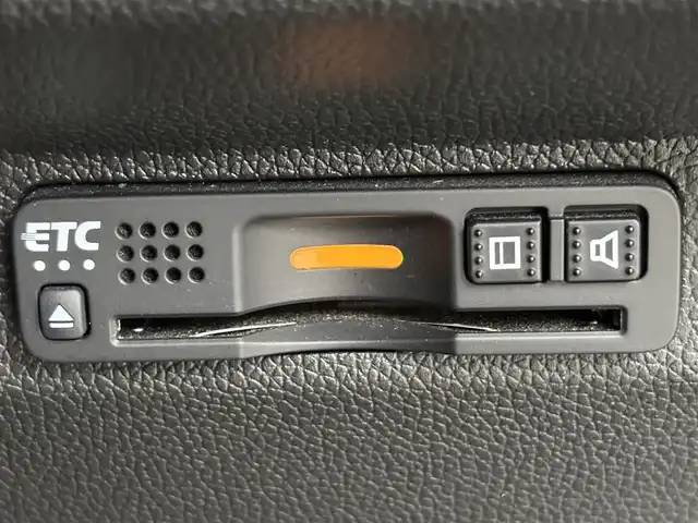 ホンダ フリード ハイブリット G ホンダセンシング 福岡県 2020(令2)年 5.5万km クリスタルブラックパール 純正ナビ／フルセグＴＶ／ＢＴ　/ＥＴＣ　/ドライブレコーダー　/両側パワースライドドア　/レーダークルーズコントロール　/衝突被害システム　/レーンキープ　/横滑り防止　/シートヒーター　/純正１５インチＡＷ　/ＬＥＤ