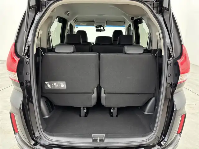 ホンダ フリード ハイブリット G ホンダセンシング 福岡県 2020(令2)年 5.5万km クリスタルブラックパール 純正ナビ／フルセグＴＶ／ＢＴ　/ＥＴＣ　/ドライブレコーダー　/両側パワースライドドア　/レーダークルーズコントロール　/衝突被害システム　/レーンキープ　/横滑り防止　/シートヒーター　/純正１５インチＡＷ　/ＬＥＤ