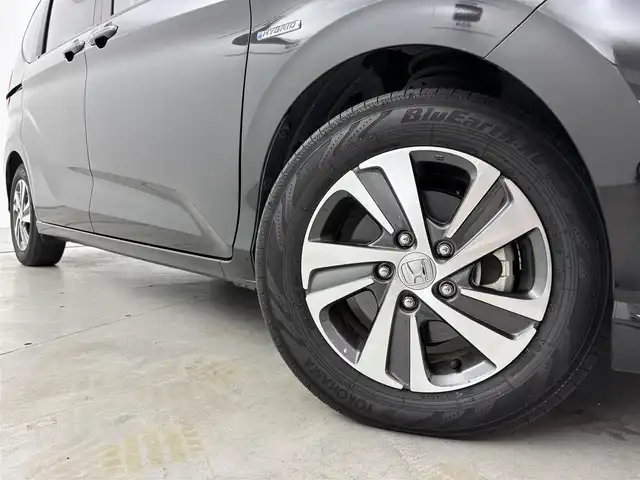 ホンダ フリード ハイブリット G ホンダセンシング 福岡県 2020(令2)年 5.5万km クリスタルブラックパール 純正ナビ／フルセグＴＶ／ＢＴ　/ＥＴＣ　/ドライブレコーダー　/両側パワースライドドア　/レーダークルーズコントロール　/衝突被害システム　/レーンキープ　/横滑り防止　/シートヒーター　/純正１５インチＡＷ　/ＬＥＤ