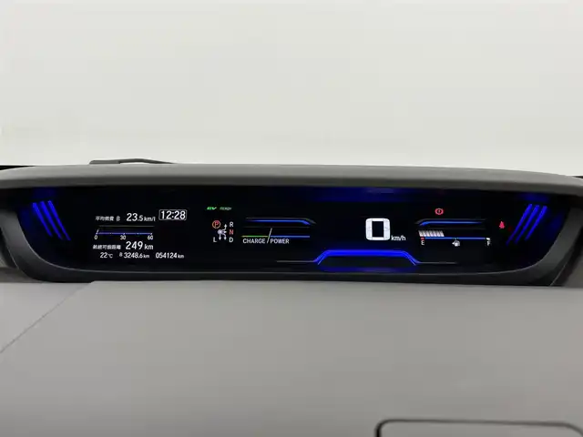 ホンダ フリード ハイブリット G ホンダセンシング 福岡県 2020(令2)年 5.5万km クリスタルブラックパール 純正ナビ／フルセグＴＶ／ＢＴ　/ＥＴＣ　/ドライブレコーダー　/両側パワースライドドア　/レーダークルーズコントロール　/衝突被害システム　/レーンキープ　/横滑り防止　/シートヒーター　/純正１５インチＡＷ　/ＬＥＤ