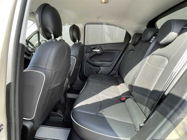 フィアット フィアット ５００Ｘ クロス 長野県 2021(令3)年 2.6万km ベージュ Ｕｃｏｎｎｅｃｔ/　ＣａｒＰｌａｙ/　ＡＣＣ　　/　レーンキープアシスト/　黒革シート/　ＰＷシート　/　ヒーター　/　LEDヘッドライト/　パークセンサー/　バックカメラ/　ＵＳＢ/　ルーフレール/　純正前後ドライブレコーダー