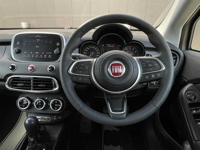 フィアット フィアット ５００Ｘ クロス 長野県 2021(令3)年 2.6万km ベージュ Ｕｃｏｎｎｅｃｔ/　ＣａｒＰｌａｙ/　ＡＣＣ　　/　レーンキープアシスト/　黒革シート/　ＰＷシート　/　ヒーター　/　LEDヘッドライト/　パークセンサー/　バックカメラ/　ＵＳＢ/　ルーフレール/　純正前後ドライブレコーダー