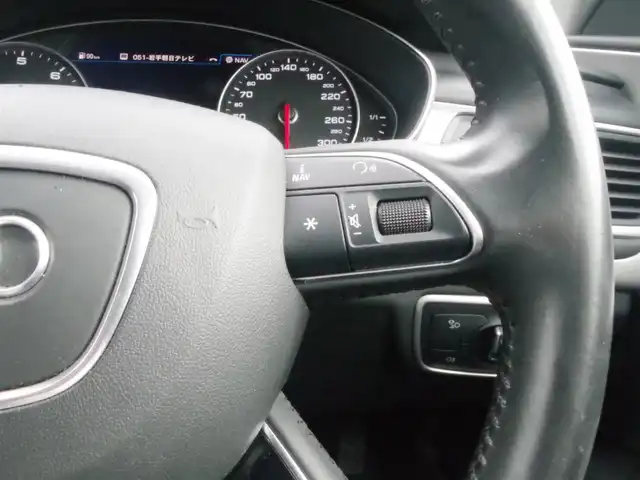 アウディ Ａ７ SB 2．0 TFSI クワトロ 岩手県 2017(平29)年 5.1万km ミトスブラックメタリック 純正MMIナビ/フルセグTV/バックカメラ/パーキングエイド/アドバンストキー/黒革シート/パワーシート/シートヒーター/エアシート/BOSEサウンド/DSRC/クルコン/LEDライト/パワーバックドア/20インチアルミ