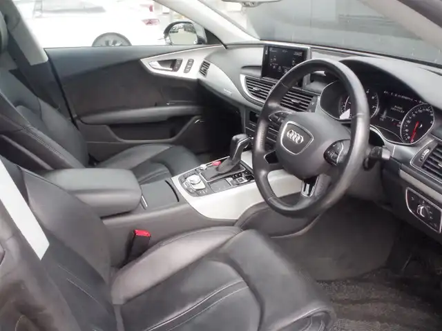 アウディ Ａ７ SB 2．0 TFSI クワトロ 岩手県 2017(平29)年 5.1万km ミトスブラックメタリック 純正MMIナビ/フルセグTV/バックカメラ/パーキングエイド/アドバンストキー/黒革シート/パワーシート/シートヒーター/エアシート/BOSEサウンド/DSRC/クルコン/LEDライト/パワーバックドア/20インチアルミ