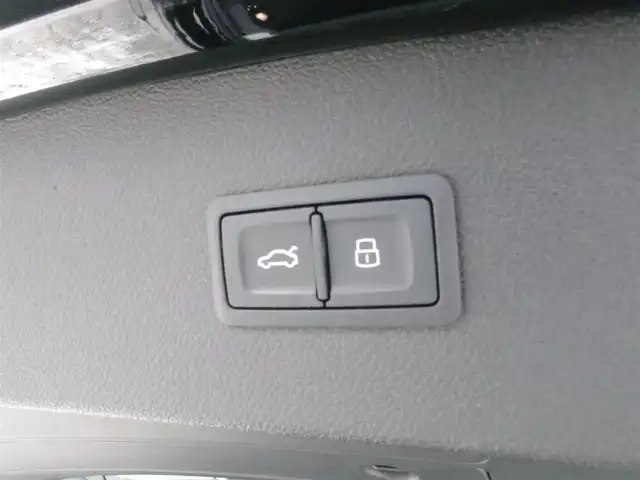 アウディ Ａ７ SB 2．0 TFSI クワトロ 岩手県 2017(平29)年 5.1万km ミトスブラックメタリック 純正MMIナビ/フルセグTV/バックカメラ/パーキングエイド/アドバンストキー/黒革シート/パワーシート/シートヒーター/エアシート/BOSEサウンド/DSRC/クルコン/LEDライト/パワーバックドア/20インチアルミ