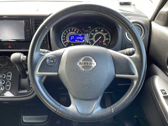 日産 デイズ ルークス ハイウェイスターX Gパッケージ 兵庫県 2015(平27)年 7万km ホワイトパール 社外ナビ（AM/FM/BT/DVD)/・ワンセグTV/バックモニター/アラウンドビューモニター/アイドリングストップ/ステアリングスイッチ/デジタルインナーミラー/両側パワースライドドア/ETC