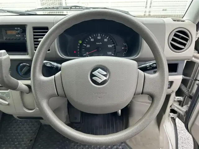 スズキ エブリイ PC 滋賀県 2013(平25)年 3.8万km シルキーシルバーメタリック ガソリン/2WD(FR)/3速AT/カーオーディオ（FM/AM）/パワーステアリング/パワーウィンドウ/ハロゲンヘッドライト/ヘッドライトレベリング/リモコンキー/ゴムフロアマット/マニュアルエアコン/シガーソケット