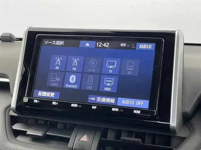 トヨタ ＲＡＶ４ X 埼玉県 2021(令3)年 7.4万km アティチュードブラックマイカ 純正９インチナビ　バックカメラ　ＢＳＭ　ビルトインＥＴＣ２．０　セーフティセンス　レーダークルーズコントロール　ＨＤＭＩ　純正アルミホイール　オートライト　ＬＥＤヘッドライト　地デジフルセグ