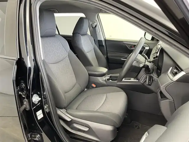 トヨタ ＲＡＶ４ X 埼玉県 2021(令3)年 7.4万km アティチュードブラックマイカ 純正９インチナビ　バックカメラ　ＢＳＭ　ビルトインＥＴＣ２．０　セーフティセンス　レーダークルーズコントロール　ＨＤＭＩ　純正アルミホイール　オートライト　ＬＥＤヘッドライト　地デジフルセグ