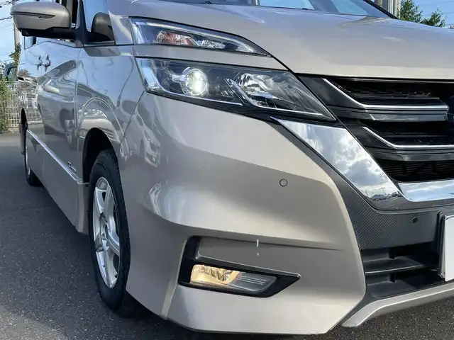 日産 セレナ ハイウェイスター 茨城県 2016(平28)年 7.8万km カシミヤグレージュ 純正ナビ/【ウォークマン・USB・SD・ラジオ・TV・BT・CD・iPod・VTR・AUX】/パーキングアシスト/クルコン/ETC/前方ドラレコ/全方位カメラ/前後コーナーセンサー/両側スライドドア/アイドリングストップ/オートライト/LEDライト/Fフォグ/純正フロアマット/社外アルミホイール/純正AW付ノーマルタイヤ積み込み