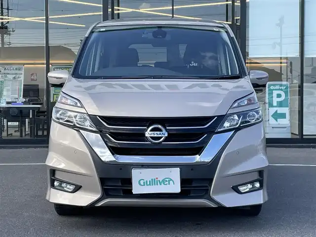 日産 セレナ ハイウェイスター 茨城県 2016(平28)年 7.8万km カシミヤグレージュ 純正ナビ/【ウォークマン・USB・SD・ラジオ・TV・BT・CD・iPod・VTR・AUX】/パーキングアシスト/クルコン/ETC/前方ドラレコ/全方位カメラ/前後コーナーセンサー/両側スライドドア/アイドリングストップ/オートライト/LEDライト/Fフォグ/純正フロアマット/社外アルミホイール/純正AW付ノーマルタイヤ積み込み