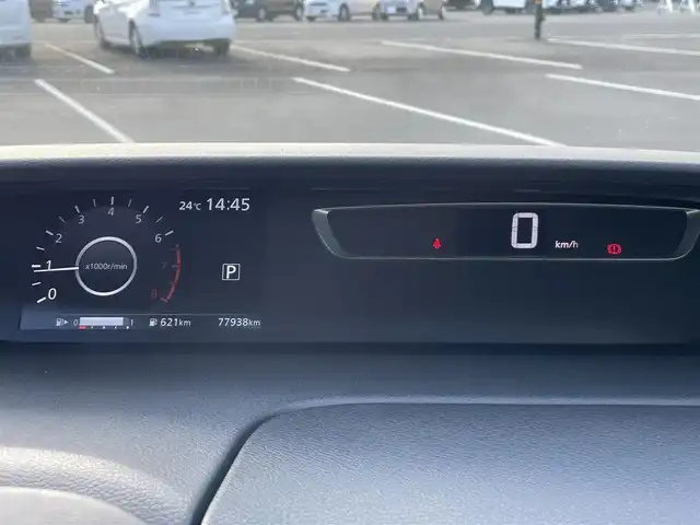 日産 セレナ ハイウェイスター 茨城県 2016(平28)年 7.8万km カシミヤグレージュ 純正ナビ/【ウォークマン・USB・SD・ラジオ・TV・BT・CD・iPod・VTR・AUX】/パーキングアシスト/クルコン/ETC/前方ドラレコ/全方位カメラ/前後コーナーセンサー/両側スライドドア/アイドリングストップ/オートライト/LEDライト/Fフォグ/純正フロアマット/社外アルミホイール/純正AW付ノーマルタイヤ積み込み